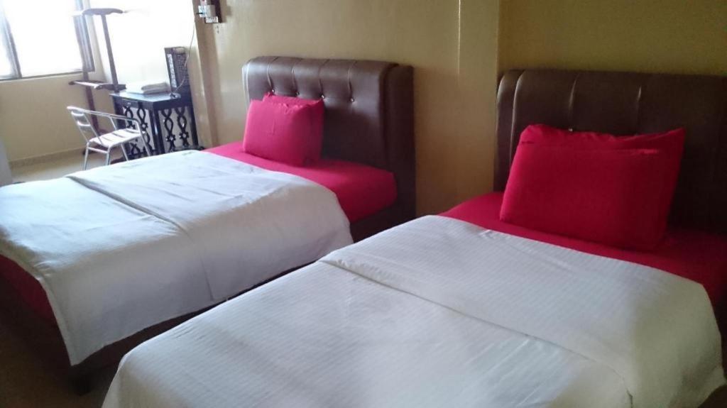 History Hotel Kangar Luaran gambar
