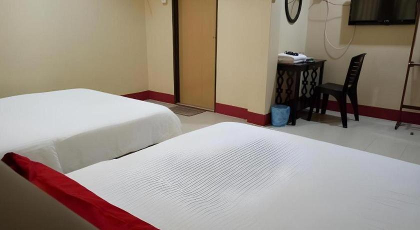 History Hotel Kangar Luaran gambar